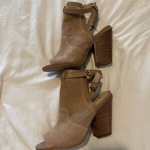 Joe’s Stylish Tan Women's Heeled Sandals